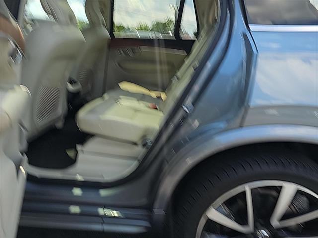 used 2019 Volvo XC90 car, priced at $27,899
