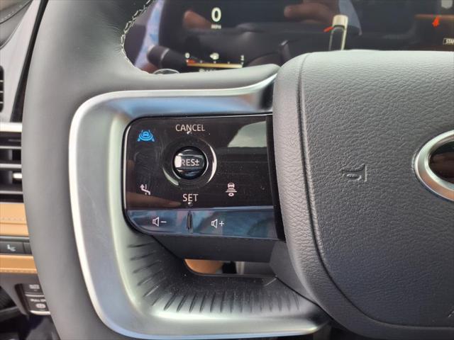 new 2025 INFINITI QX80 car