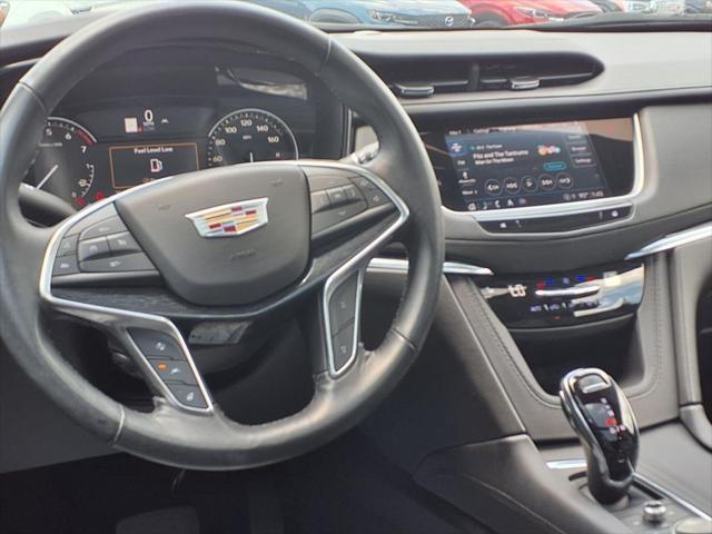 used 2023 Cadillac XT5 car, priced at $26,778