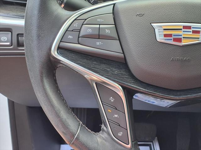used 2023 Cadillac XT5 car, priced at $26,778