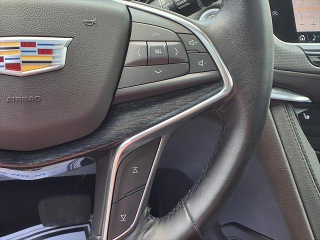 used 2023 Cadillac XT5 car, priced at $26,778