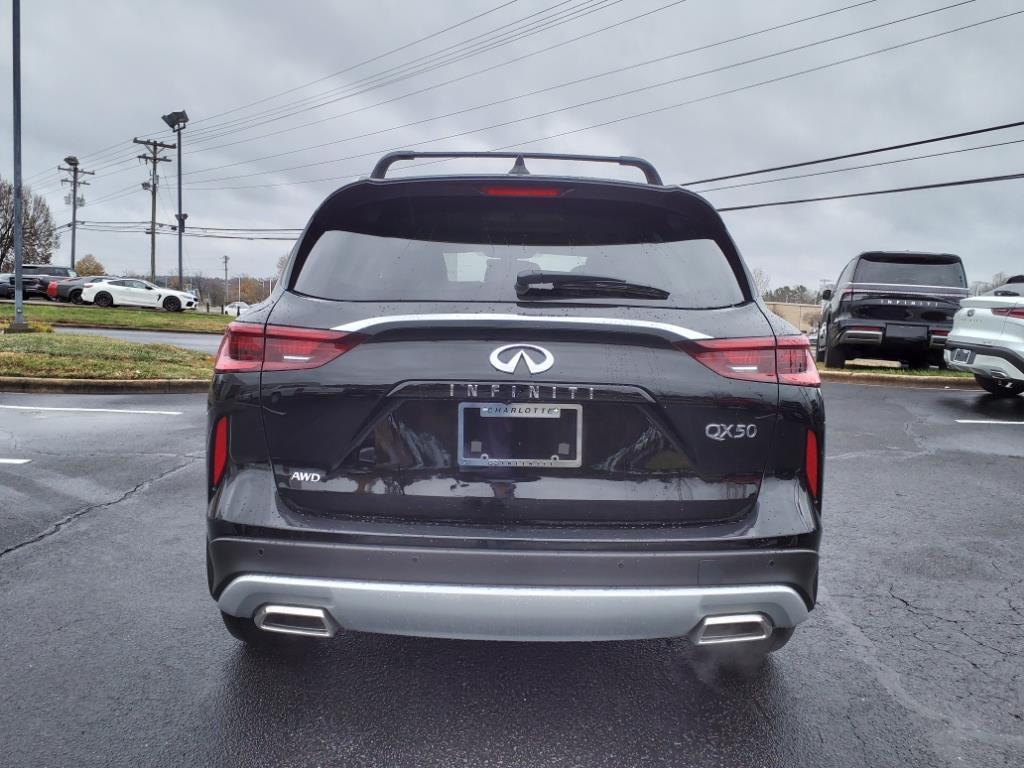 new 2025 INFINITI QX50 car, priced at $43,673