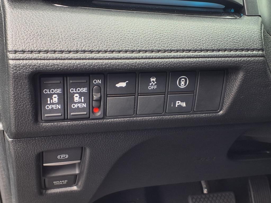 used 2023 Honda Odyssey car, priced at $38,787