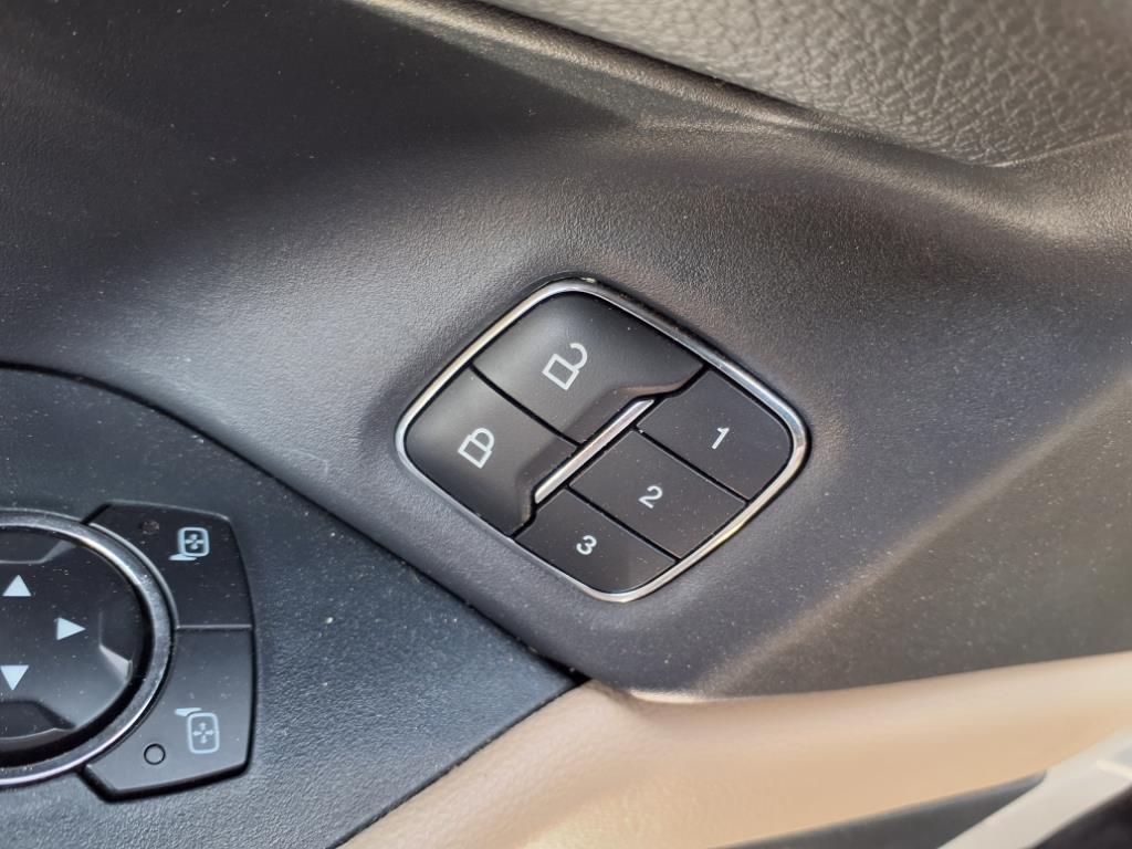 used 2024 Ford Expedition car, priced at $51,497