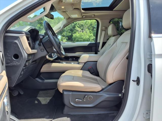 used 2024 Ford Expedition car, priced at $52,889