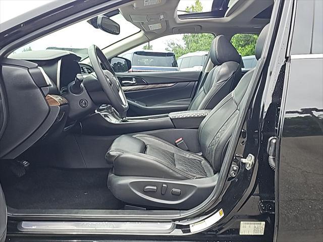 used 2018 Nissan Maxima car, priced at $18,889