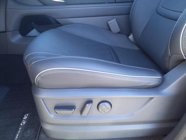new 2025 INFINITI QX80 car, priced at $98,090