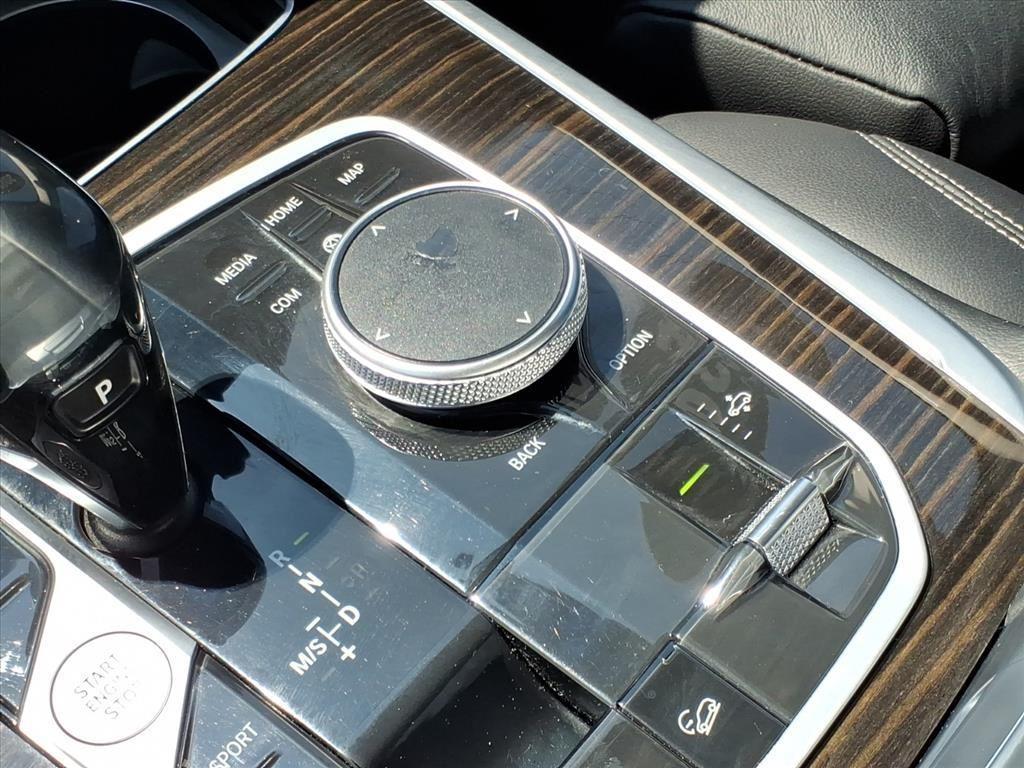 used 2021 BMW X7 car, priced at $44,498