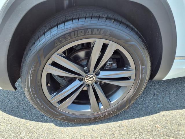 used 2021 Volkswagen Atlas Cross Sport car, priced at $27,724