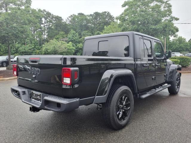 used 2022 Jeep Gladiator car, priced at $33,488