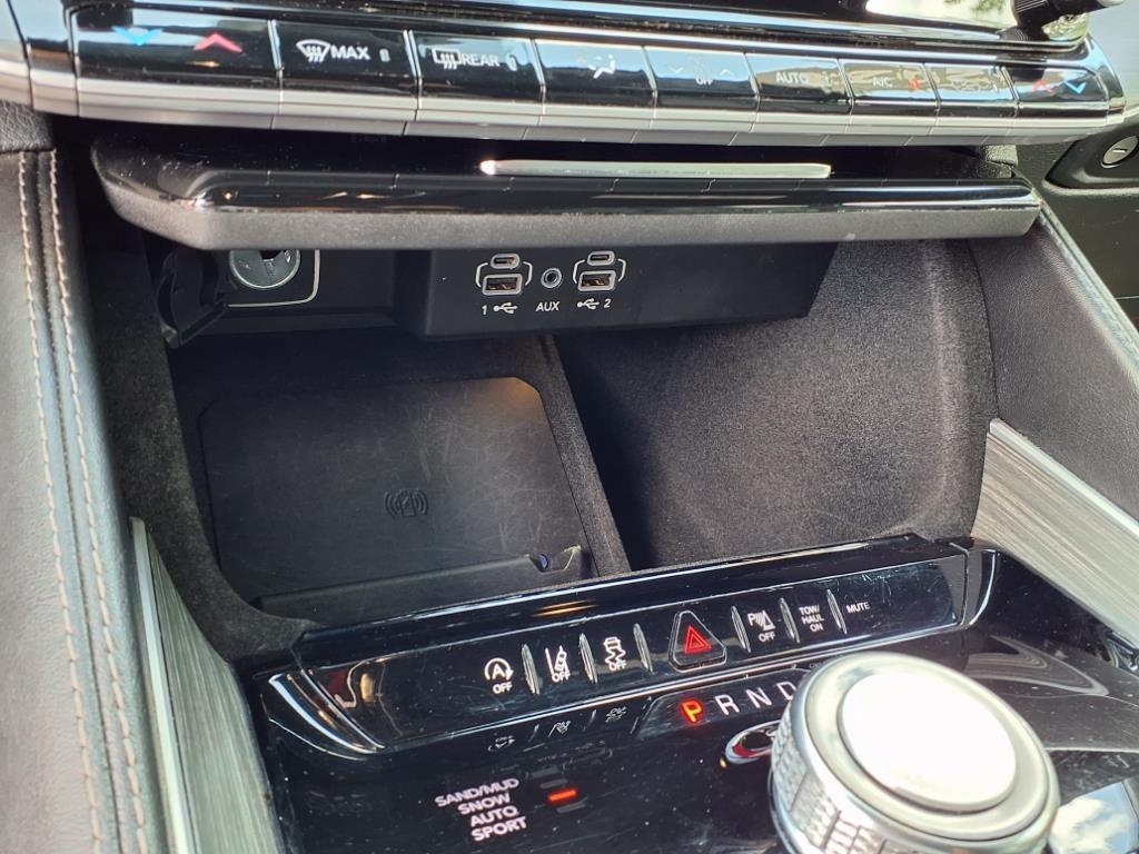 used 2023 Jeep Wagoneer L car, priced at $35,888
