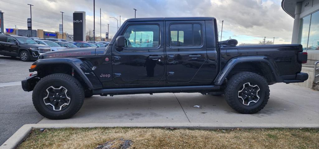 used 2022 Jeep Gladiator car, priced at $35,395