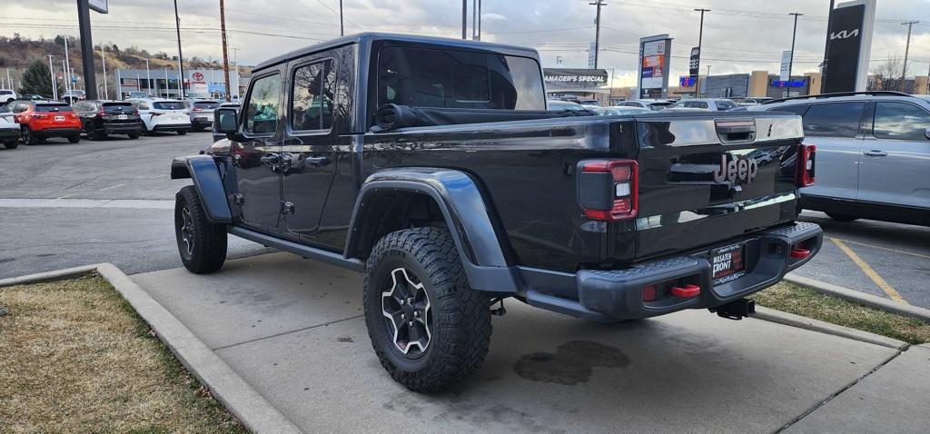 used 2022 Jeep Gladiator car, priced at $35,395