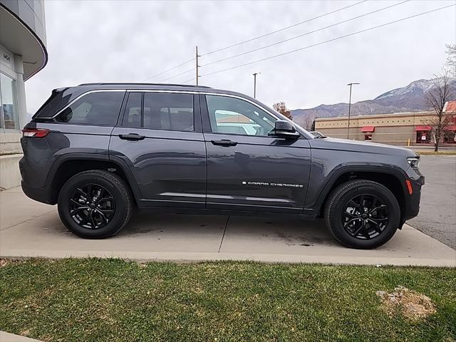 used 2024 Jeep Grand Cherokee car, priced at $38,732