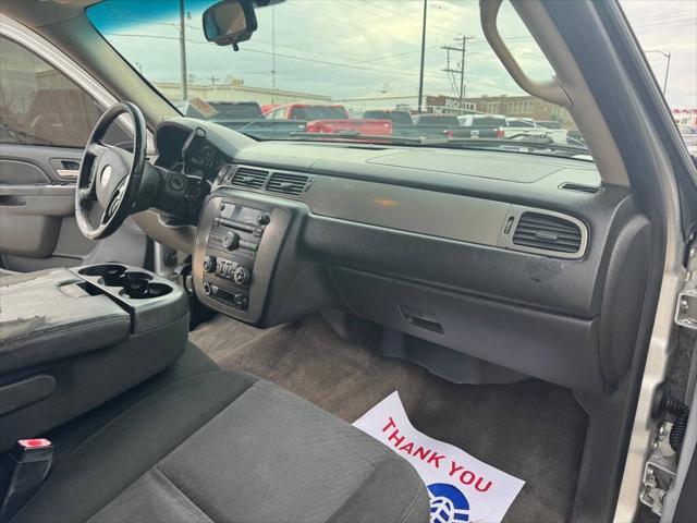 used 2010 Chevrolet Suburban car, priced at $4,988