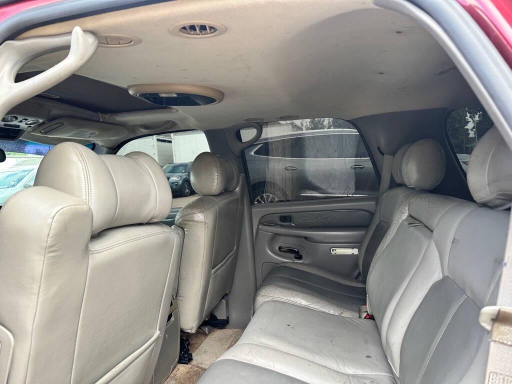 used 2001 GMC Yukon car, priced at $3,900