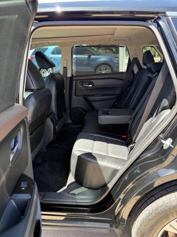 used 2022 Nissan Rogue car, priced at $21,900