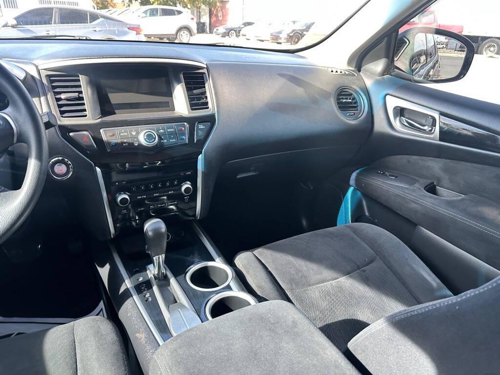 used 2014 Nissan Pathfinder car, priced at $7,998