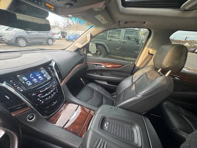 used 2018 Cadillac Escalade ESV car, priced at $22,988