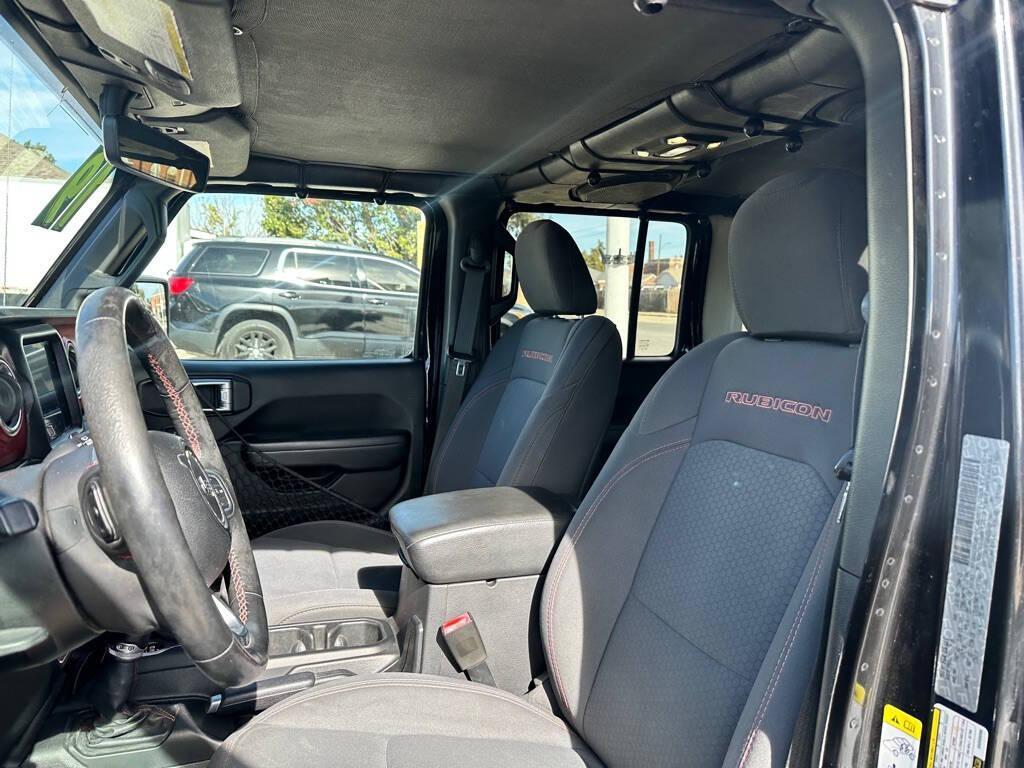 used 2019 Jeep Wrangler Unlimited car, priced at $25,988