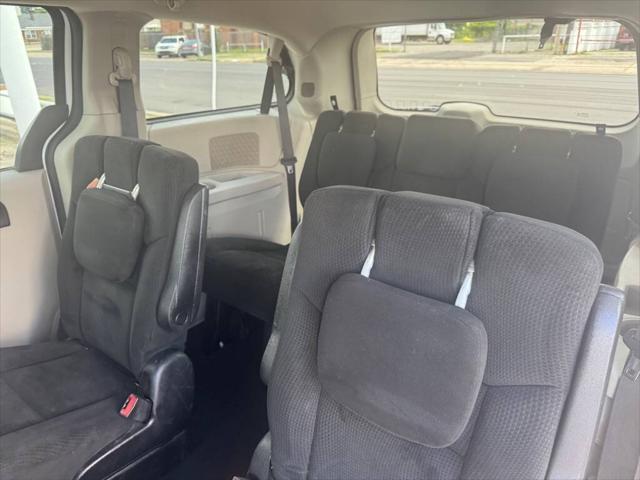 used 2015 Dodge Grand Caravan car, priced at $5,988