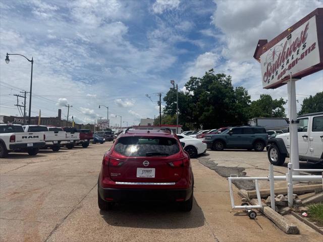 used 2017 Nissan Rogue Sport car, priced at $9,900
