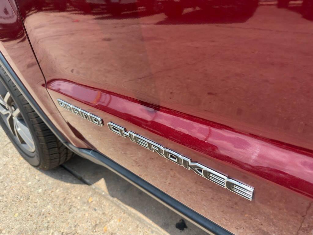 used 2020 Jeep Grand Cherokee car, priced at $21,988