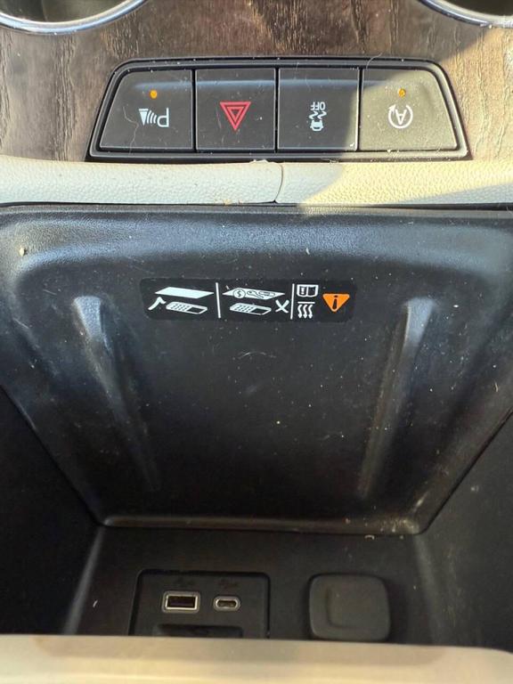 used 2022 GMC Acadia car, priced at $23,988