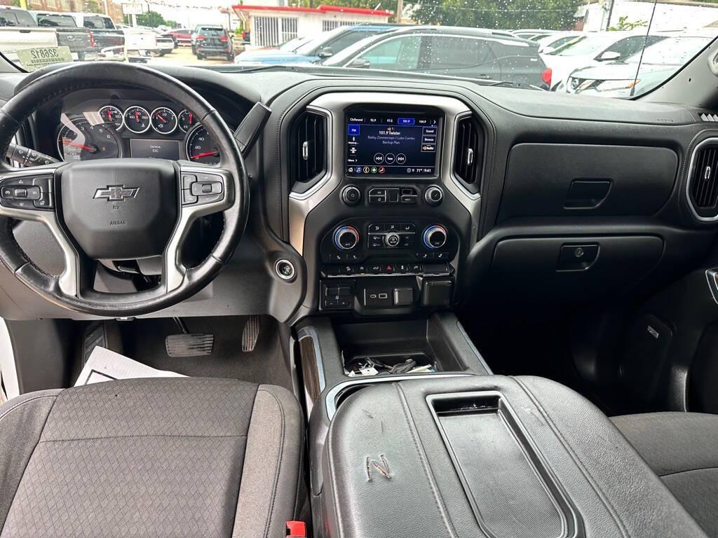 used 2021 Chevrolet Silverado 1500 car, priced at $29,998