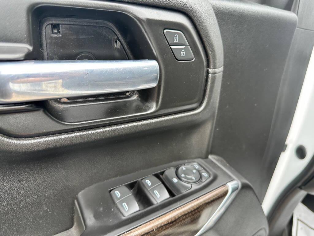 used 2021 Chevrolet Silverado 1500 car, priced at $29,998