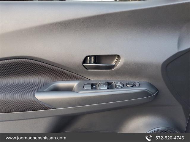 new 2025 Nissan Kicks car, priced at $21,479