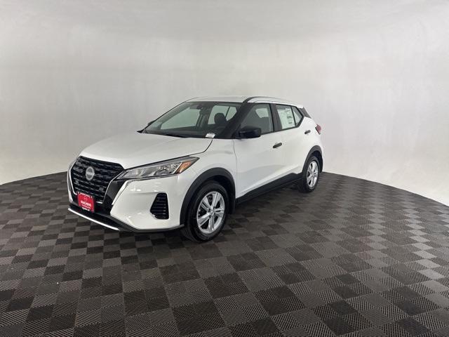 new 2025 Nissan Kicks car, priced at $23,347