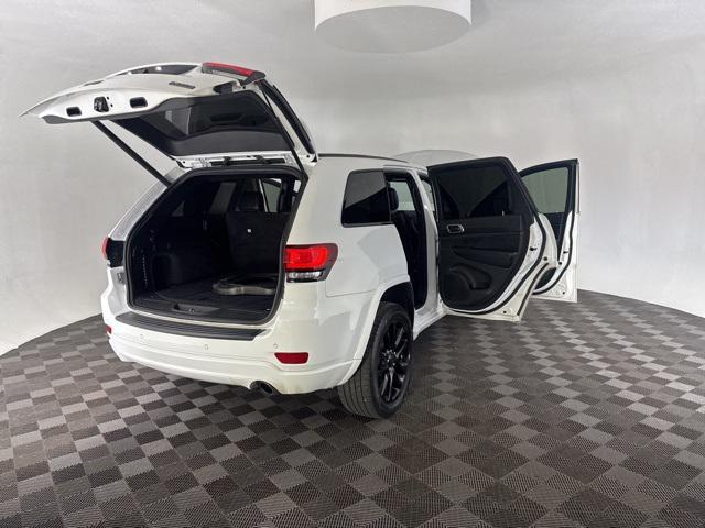 used 2019 Jeep Grand Cherokee car, priced at $16,250