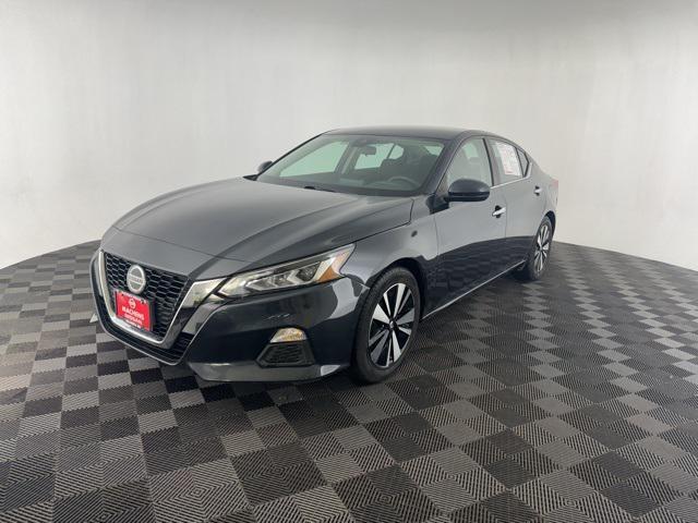 used 2022 Nissan Altima car, priced at $17,200