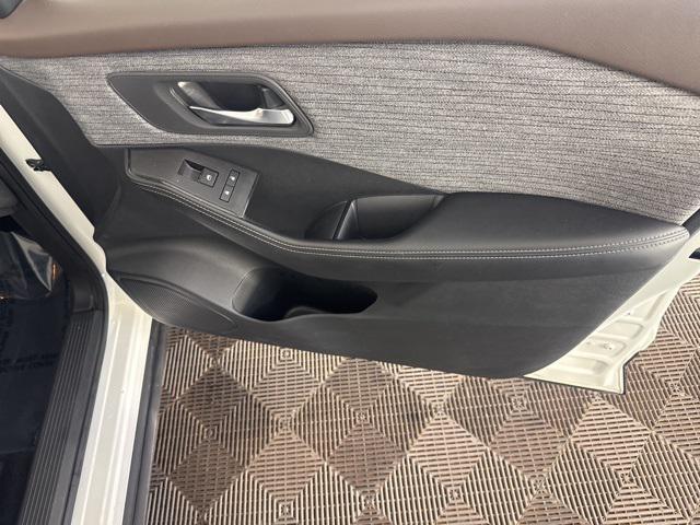 used 2023 Nissan Rogue car, priced at $22,999