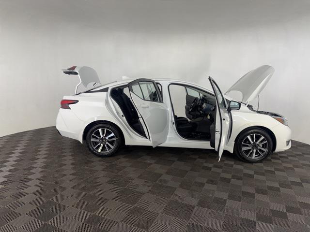 new 2025 Nissan Versa car, priced at $21,694