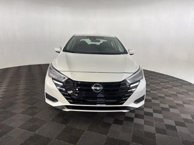 new 2025 Nissan Versa car, priced at $21,694