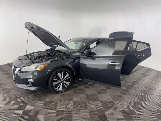 used 2020 Nissan Altima car, priced at $14,400