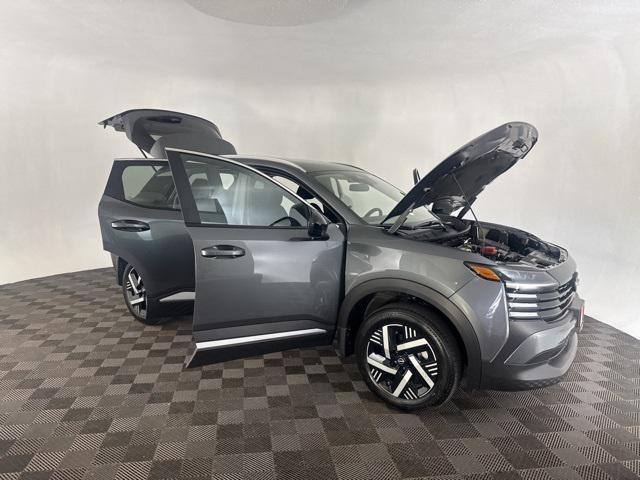 new 2026 Nissan Kicks car, priced at $25,169