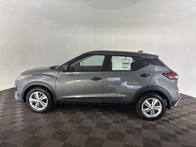 new 2025 Nissan Kicks car, priced at $23,347