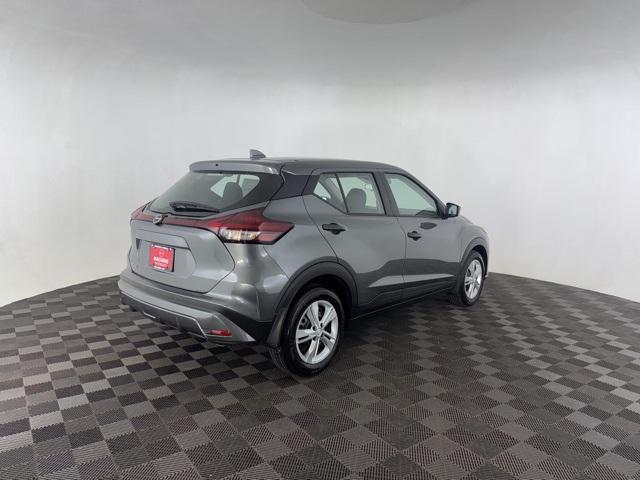 new 2025 Nissan Kicks car, priced at $23,347