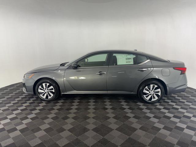 new 2025 Nissan Altima car, priced at $25,087