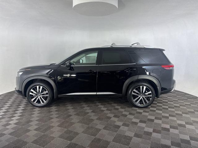 new 2025 Nissan Pathfinder car, priced at $46,019