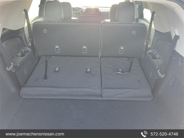 new 2025 Nissan Pathfinder car, priced at $33,906