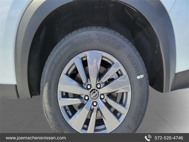 new 2025 Nissan Pathfinder car, priced at $33,906