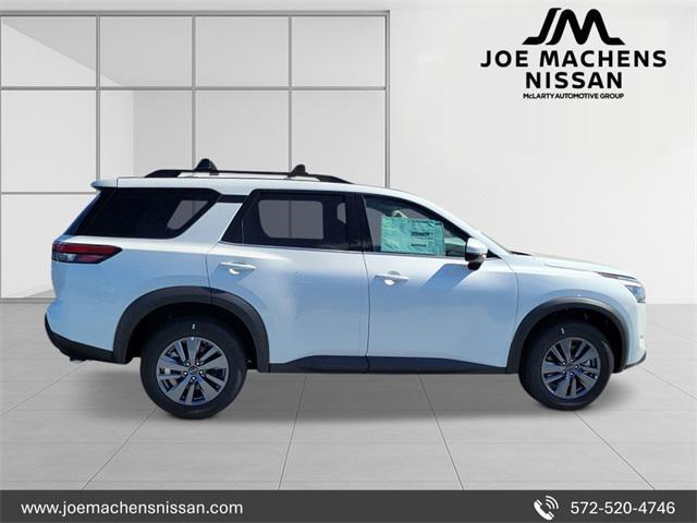 new 2025 Nissan Pathfinder car, priced at $33,906