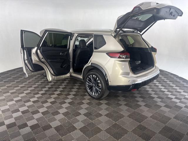 used 2024 Nissan Rogue car, priced at $29,763