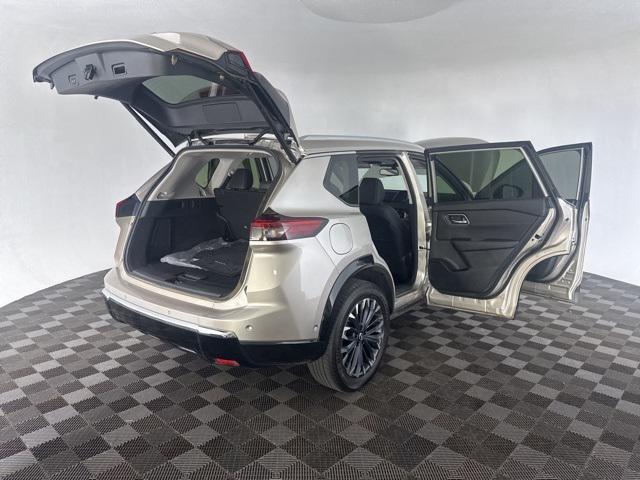 used 2024 Nissan Rogue car, priced at $29,763