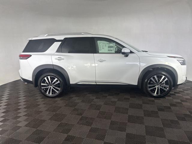new 2025 Nissan Pathfinder car, priced at $45,207