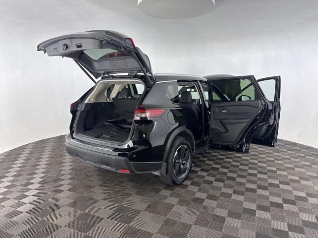 used 2025 Nissan Rogue car, priced at $29,919